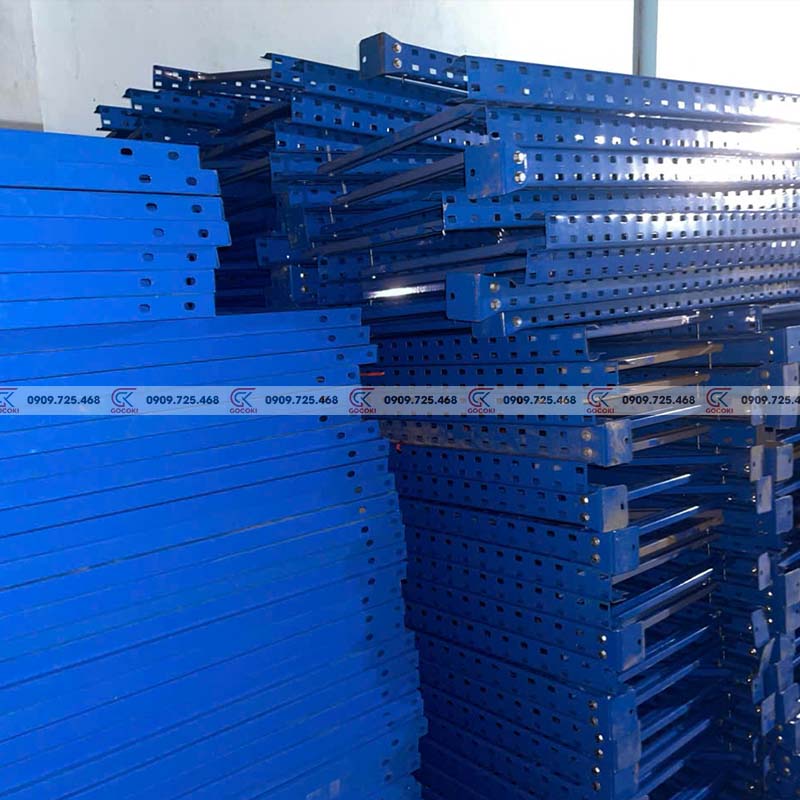 Thanh lý kệ trung tải cao 2 mét