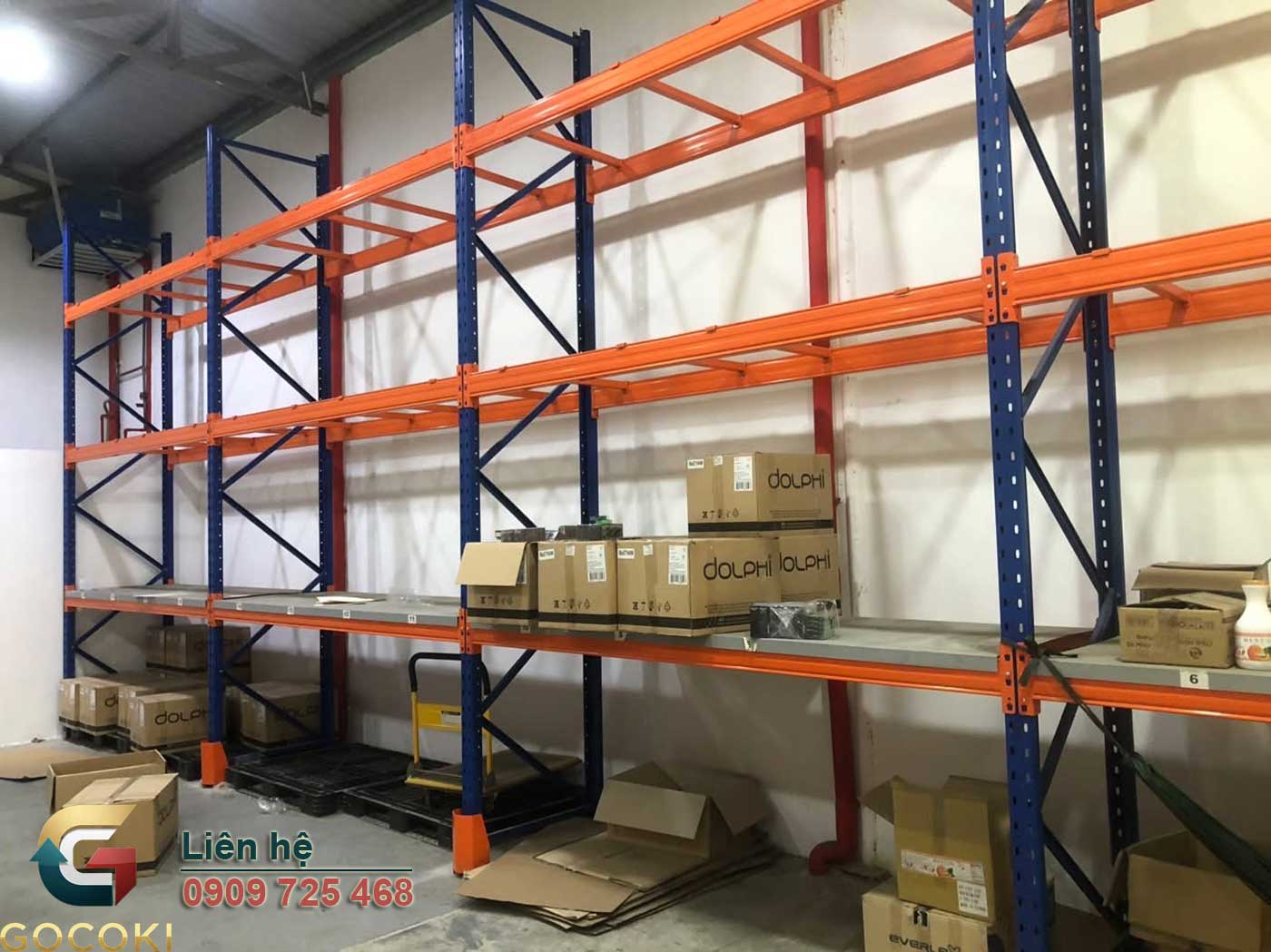 chi tiết beam và chân trụ kệ công nghiệp cũ