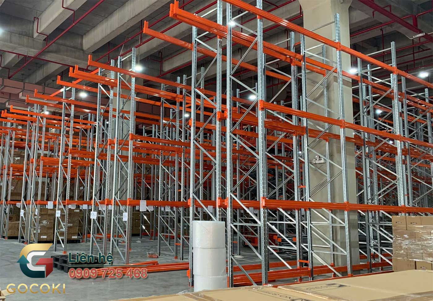 Kệ VNA thanh lý giá rẻ, mới 95% tối ưu lối đi hẹp