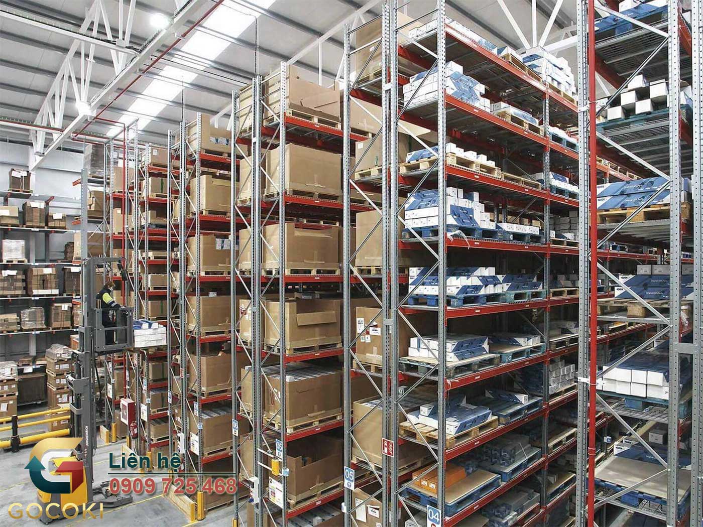 Kệ VNA thanh lý giá rẻ, mới 95% tối ưu lối đi hẹp